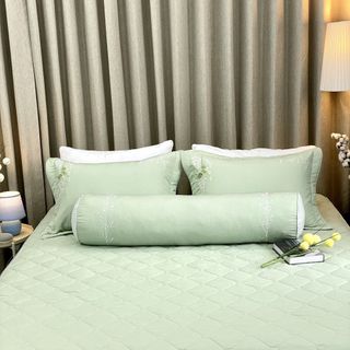Bộ ga giường chần bông K-bedding By Everon Màu Xanh Ngọc KMTS103 họa tiết thêu(4 món, không bao gồm chăn)