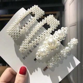 Set 4 Kẹp Tóc Ngọc Trai Nhân Tạo Siêu Sang Chảnh Cho Các Nàng Điệu