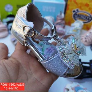 Sandal trẻ em đế cao su êm chân giá rẻ