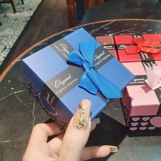 HỘP NƠ TRÁI TIM