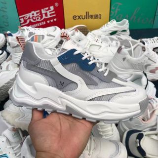 Giầy thể thao nữ