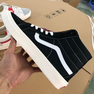 Giầy thể thao cổ cao