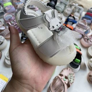 Sandal trẻ em đế mềm êm chân giá rẻ