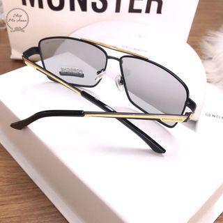 kính posche đổi màu 8712