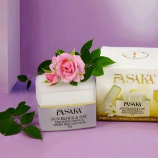 KEM DƯỠNG TRẮNG VÀ CHỐNG NẮNG BAN NGÀY FASAKA CHỈ 

#180K