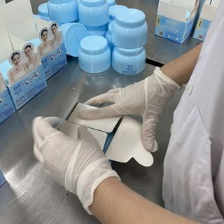 KEM BODY HA phân tử nước
