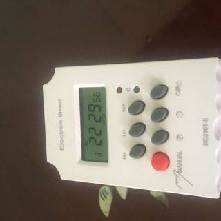 Công tắc hẹn giờ tắt mở