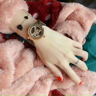 Đồng hồ da luoiss vuitton