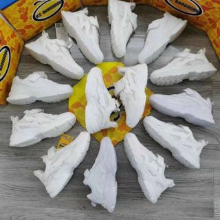 Giày thể thao trẻ em màu trắng sỉ giá rẻ
