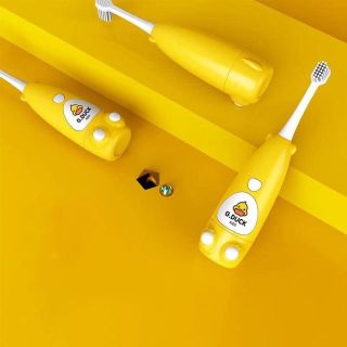 Bàn chải đánh răng tự động cho bé 1 tuổi 2 tuổi lông nano 5d siêu mềm hãng G Duck tặng kèm đầu thay JIMADO