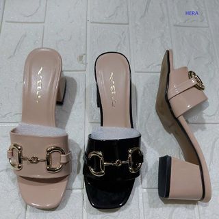 Sandal mũi vuông thời trang