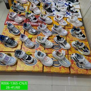Giày thể thao trẻ em cá tính giá rẻ 1365