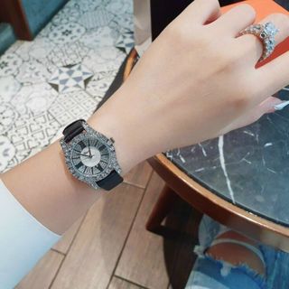 ĐỒNG HỒ CHOPPARD DA NỮ THỜI TRANG