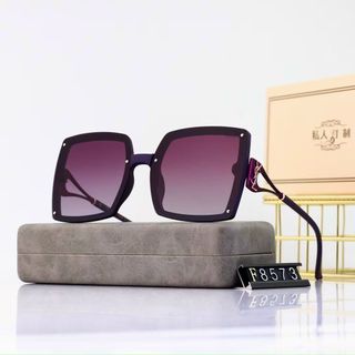 Mẫu Mắt Kính Bản Vuông To Hot Nhất 2022