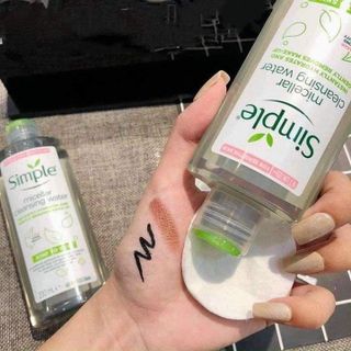 Nước tẩy trang Simple Micellar Cleansing Water 200Ml