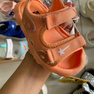 Giày sandal trẻ em sỉ giá rẻ 10/07/22