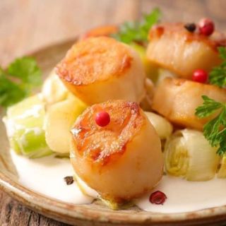 CỒI SÒ ĐIỆP NISSI NHẬT BẢN hộp 1kg ( Size lớn 20 - 25 cái )