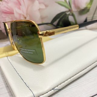 Kính mát nam mặt kiếng form vuông