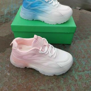 Giày Sneaker Nữ cá tính