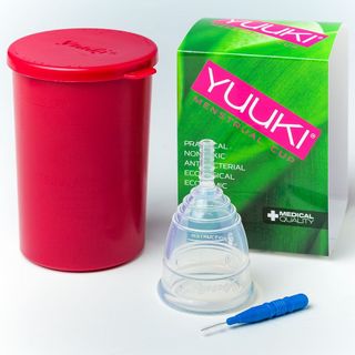 Cốc nguyệt san YUUKI cao cấp châu Âu Chính Hãng [Made in Czech Republic]