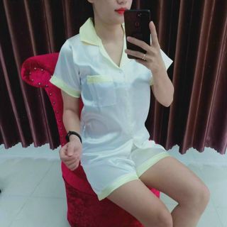 Bộ đồ ngủ quần đùi áo tay ngắn