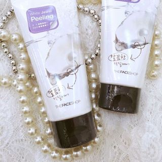 Tẩy da chết ngọc trai