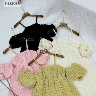 Đầm 2 dây trễ vai