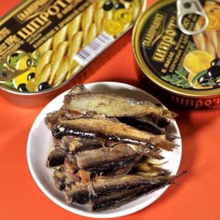 CÁ TRÍCH CƠM NGÂM DẦU OLIU HỘP 190gr