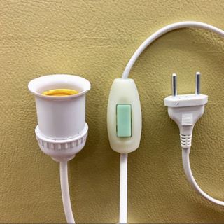 Đui đèn liền dây DS6 có công tắc dây dài 2.5m hàng BH chính hãng