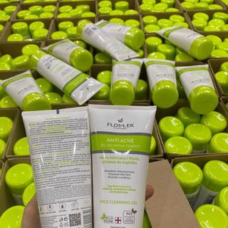 Gel rửa mặt trị mụn Floslek Anti Acne
