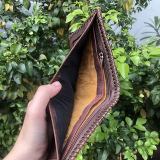 ví khâu viền sáp