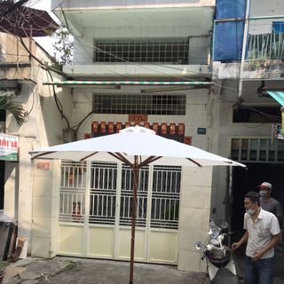 Dù gỗ, Dù tròn chính tâm, thân gỗ, đường kính 3m, (Đã bao gồm chân đế bê tông)