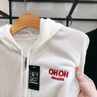 Áo khoác nỉ logo in OH màu đỏ form dưới 70kg