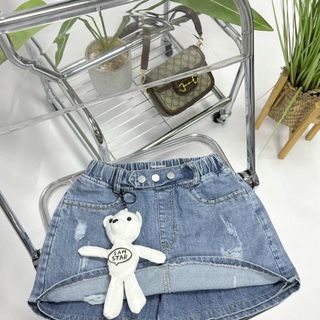 Sooc giả váy cho bé gái