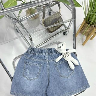 Sooc giả váy cho bé gái