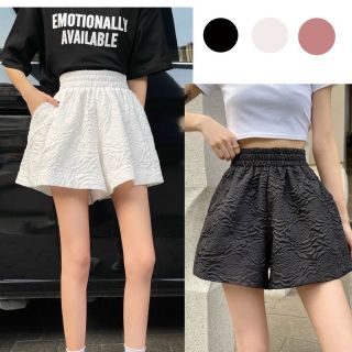 Quần đùi chất liệu xốp nhăn (in nổi hoa hồng)