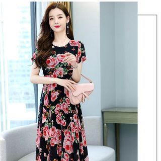 ĐẦM XÒE HOA HỒNG CỔ TRÒN - DT1632
