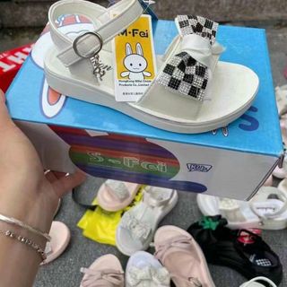 Giày sandal trẻ em Nơ sỉ giá rẻ