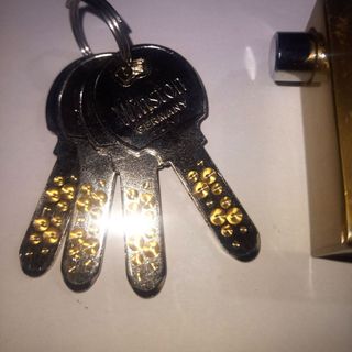 Ổ KHOÁ CẦU NGANG CHỐNG KHÒ LỬA