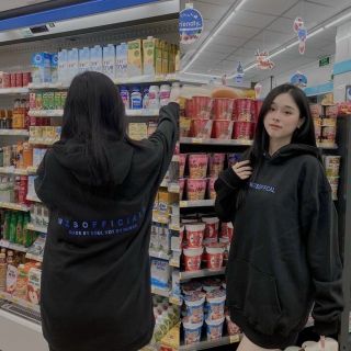 Áo hoodie logo in wzsoffical nón 2 lớp rộng trùm qua đầu form dưới 70kg