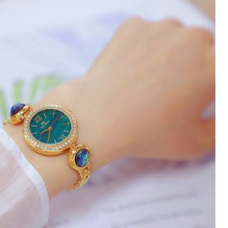 Đồng hồ bs lắc ngọc