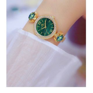 Đồng hồ bs lắc ngọc