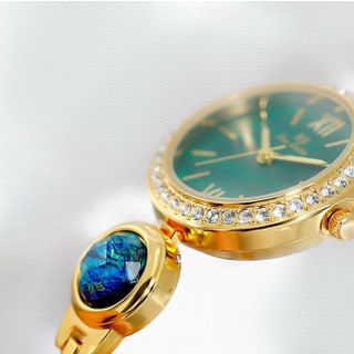 Đồng hồ bs lắc ngọc