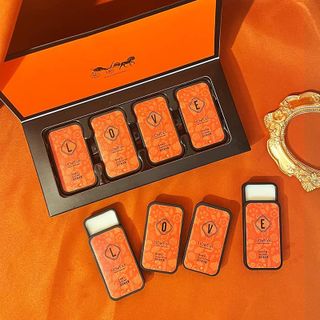 Set 4 nước hoa sáp bỏ túi LOVE của hãng nội địa trung HOWEYA
