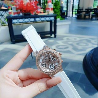 ĐỒNG HỒ GUEESS NỮ CAO SU CAO CẤP