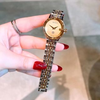 Đồng hồ gucciii mới