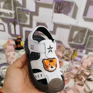 Giày sandal trẻ em đẹp sỉ giá xưởng
