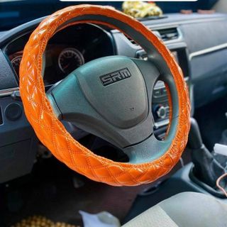 Bọc vô lăng nhiều kiểu, nhiều màu, nhiều kích thước.