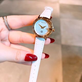 Đồng hồ da guccci mới
