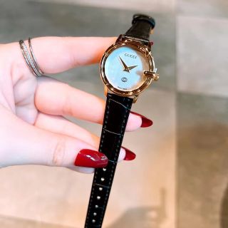 Đồng hồ da guccci mới